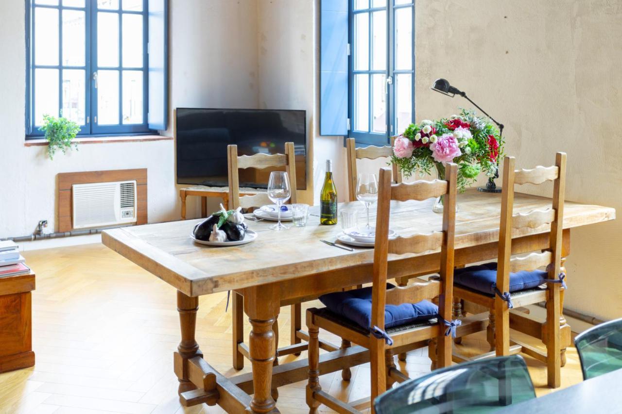 Sunny Stylish Spacious Loft In Old-Port Marseille Bagian luar foto