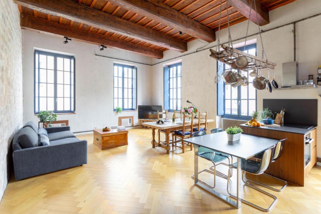 Sunny Stylish Spacious Loft In Old-Port Marseille Bagian luar foto