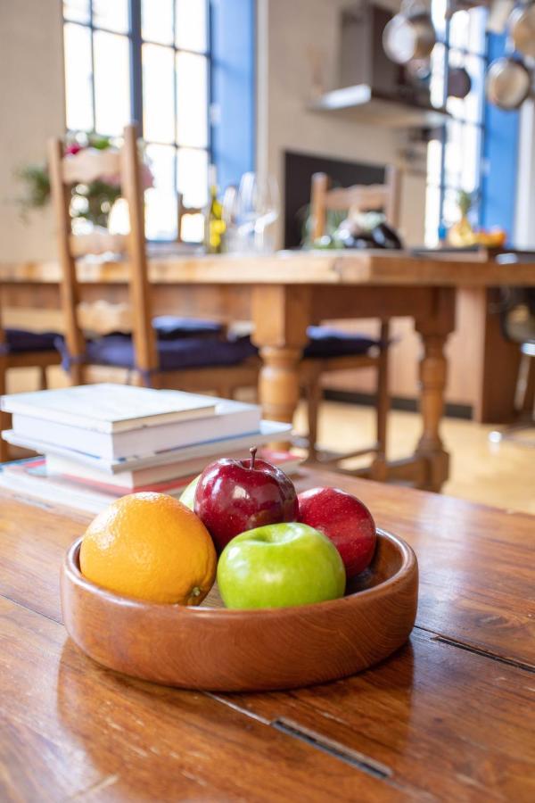 Sunny Stylish Spacious Loft In Old-Port Marseille Bagian luar foto